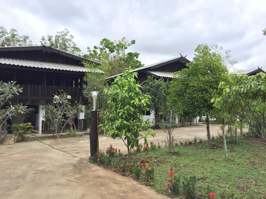 Hora Home Lampang Dış mekan fotoğraf
